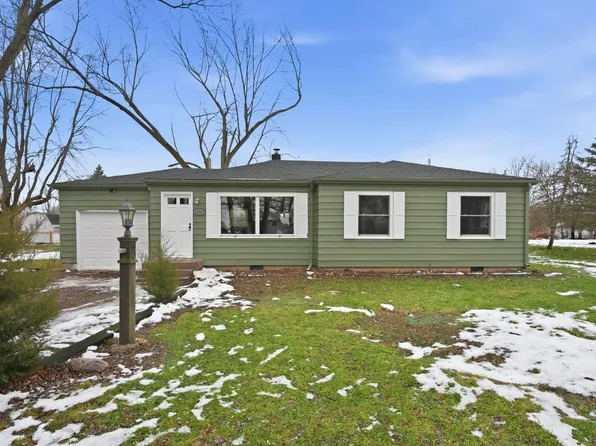 11608 Marywood Ln, Fort Wayne, IN 46816