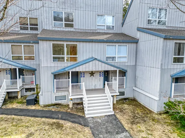 1120 Left Bank #20, Carrabassett Valley, ME 04947