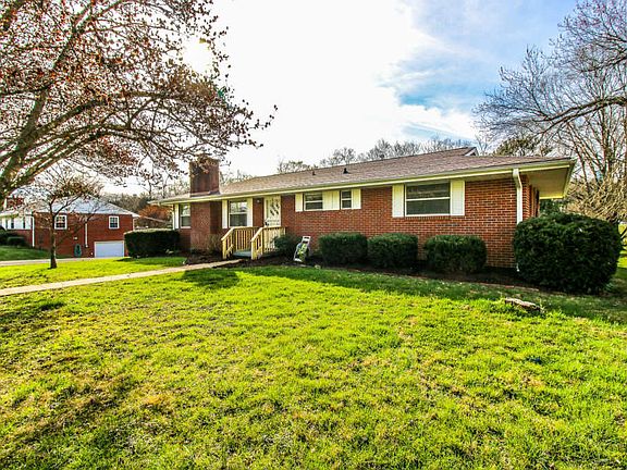 2nd image of 6412 Shetland Dr