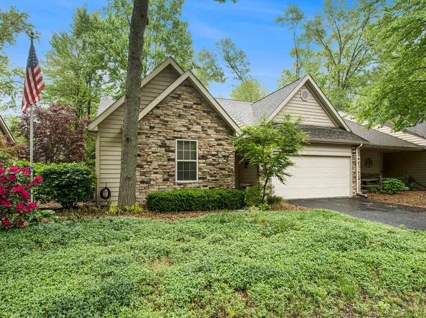 418 Autumn Trl, Michigan City, IN 46360