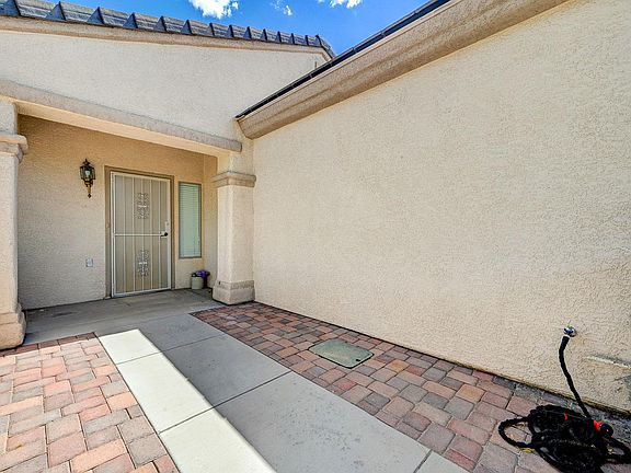 5th image of 508 Mountain Dell Ave