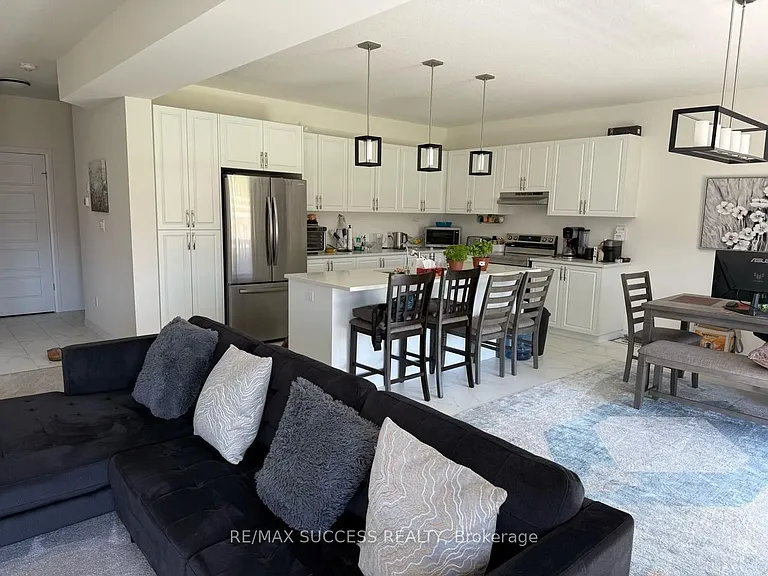 149 Savannah Ridge Dr — Photo 7