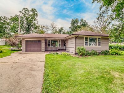 1111 Phinney Ave, Detroit Lakes, MN, 56501