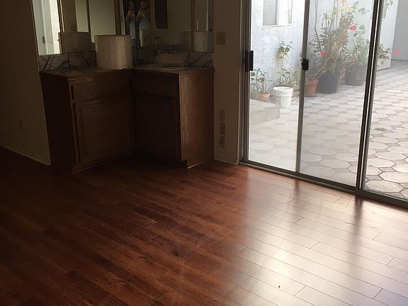 4th image of 1540 S Centinela Ave APT 114