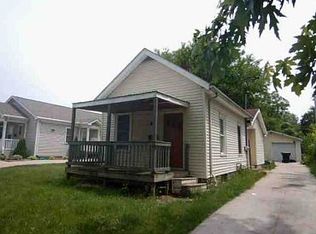2110 Oliver St, South Bend, IN 46613