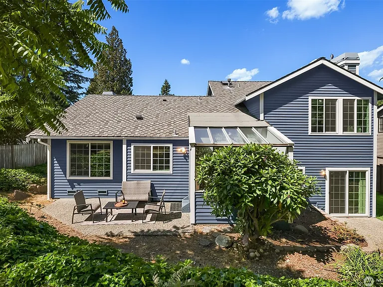 15917 SE Fairwood Blvd — Photo 15