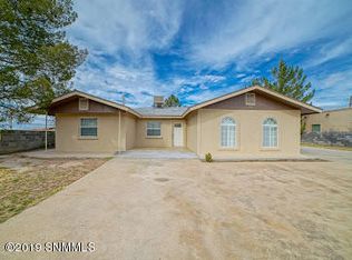 705 Eagle Dr, Anthony, NM 88021