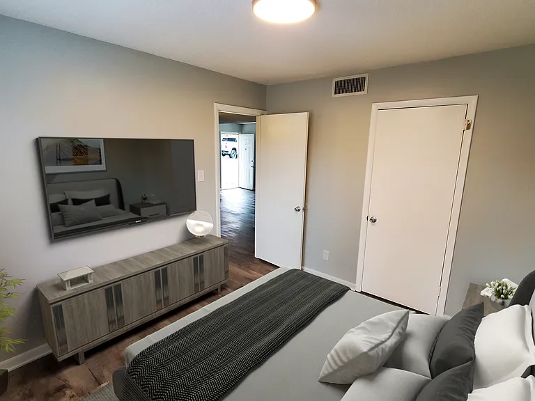 821 Twin Oaks Way #123 — Photo 9