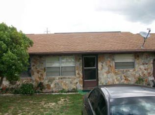 32 W Raymond St, Avon Park, FL 33825