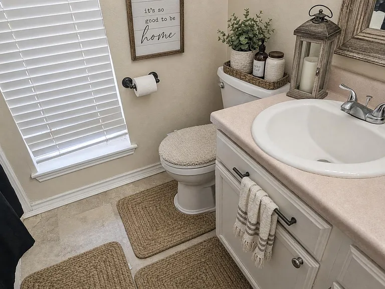1523 Lincoln Way #103 — Photo 6