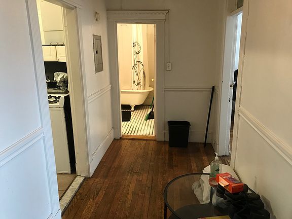 3rd image of 175 Hemenway St APT 9