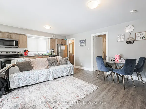 814 Glencairn Ave #101, Toronto, ON M6B 2A3