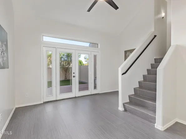 1015 S VAL VISTA Drive #34, Mesa, AZ 85204