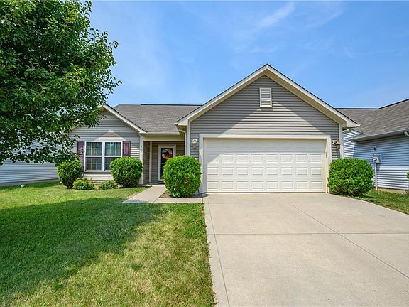 2nd image of 4046 Presidio Cir