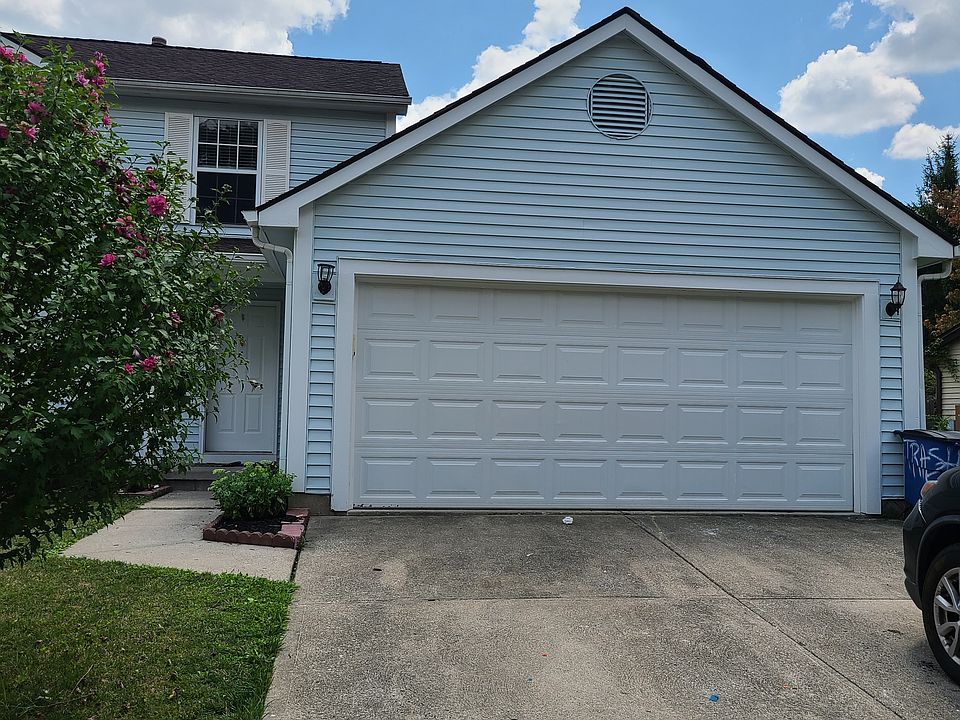 1st image of 475 Sandburr Dr