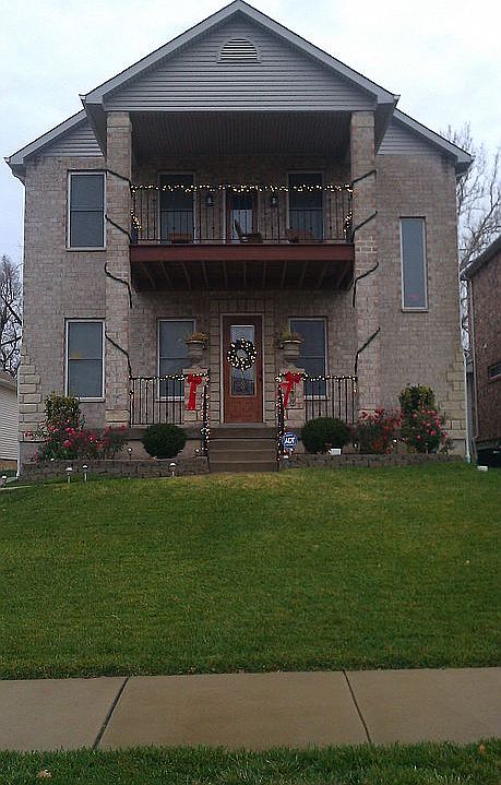 1st image of 5889 Clemens Ave