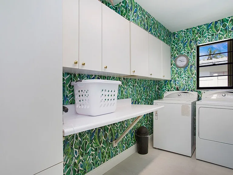 Laundry Room Cabinet