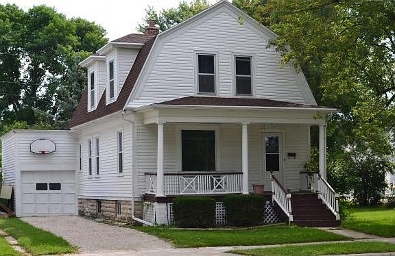 2nd image of 185 N Park Ave