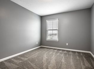 6365 Fairfield St, Whitestown, IN 46075