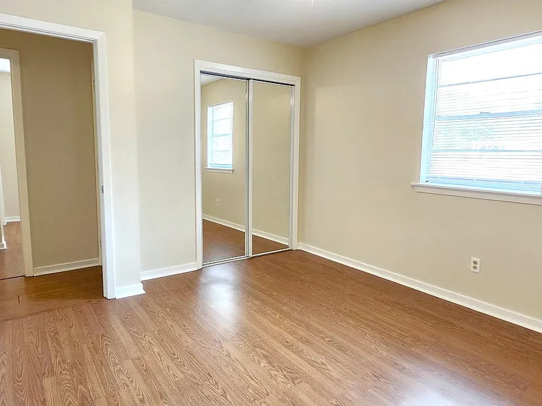 212 Maple Dr — Photo 11