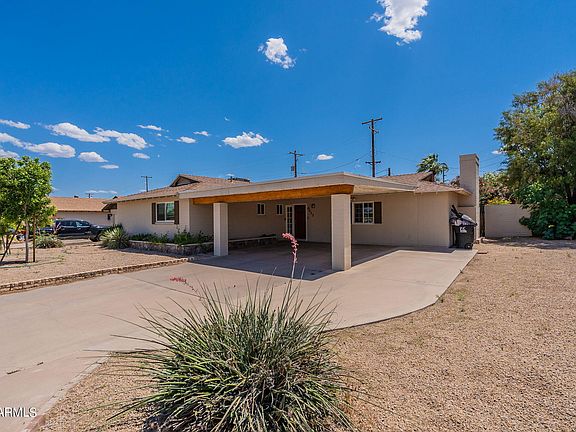 3rd image of 6413 E VERNON Avenue