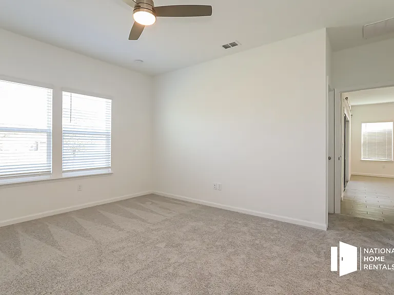 3215 Raven Trce — Photo 7