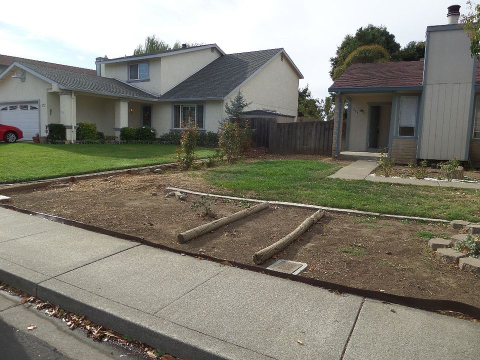 1st image of 233 Brookdale Dr