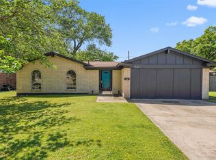 7440 Beckwood Dr, Fort Worth, TX 76112