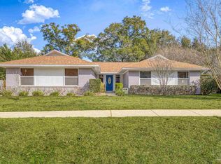 9542 Hummingbird Blvd, Pensacola, FL 32514