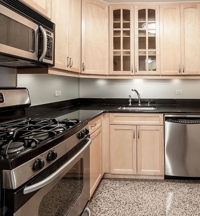 1st image of 30 W 63rd St APT 12M