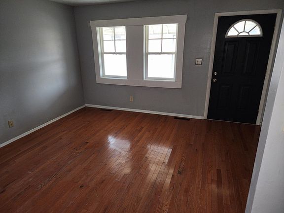 3rd image of 2483 Bar Harbor Pl