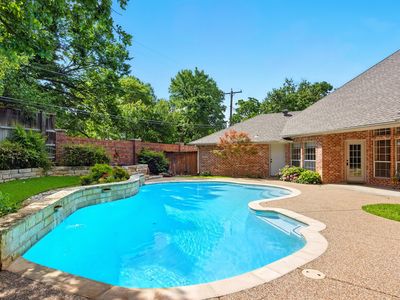 2411 Oak Shadow Ct, Arlington, TX, 76017
