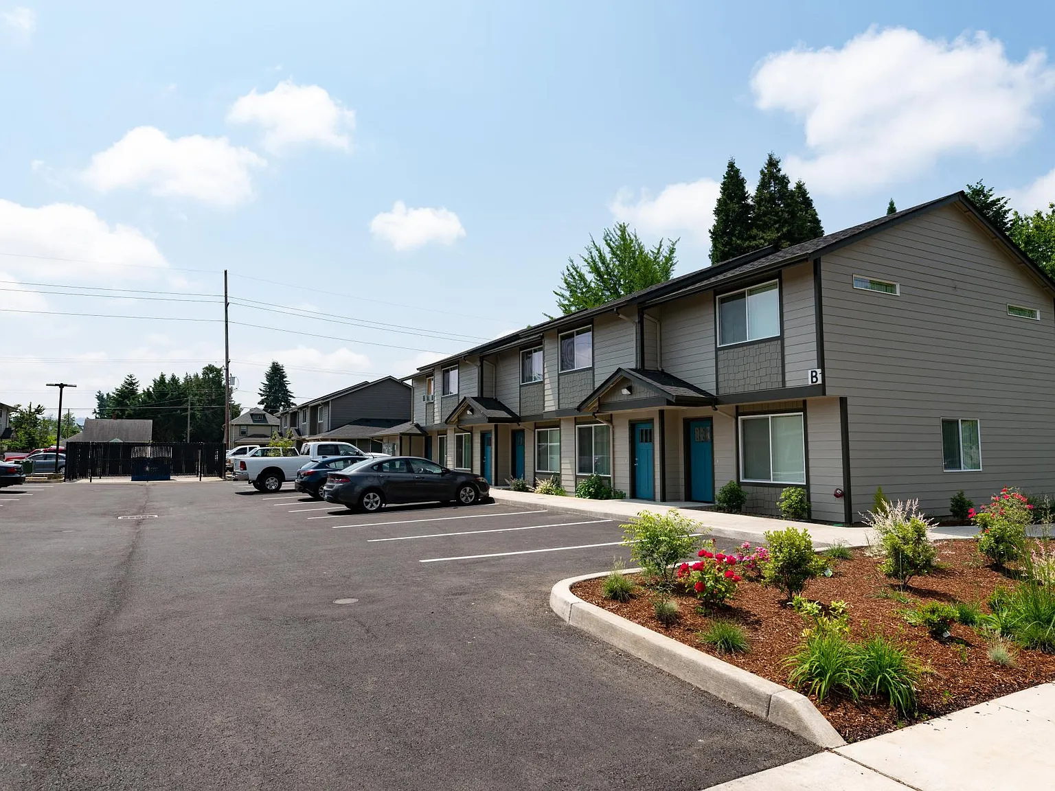 Lebanon City Townhomes — Photo 2