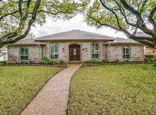 9218 Middle Glen Dr, Dallas, TX 75243