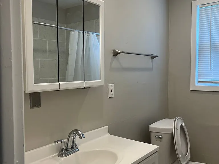 6028 Laurel Hall Dr — Photo 22