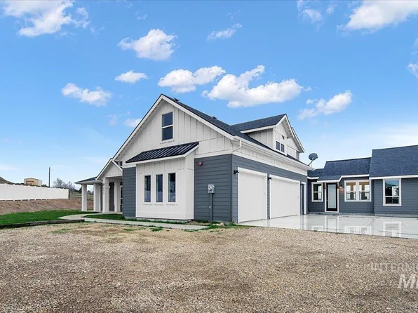 8629 Latimore Ln, Middleton, ID 83644