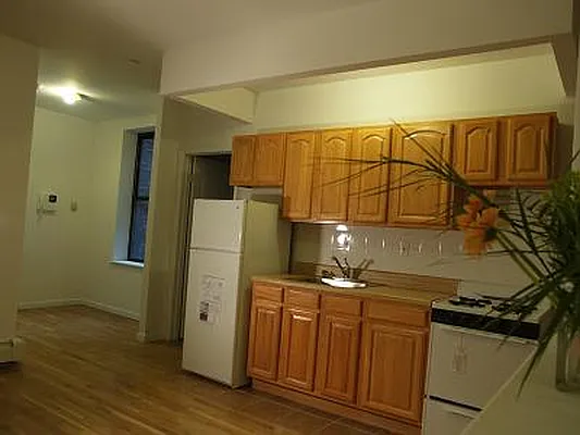 Rented by S&H Equities | media 1