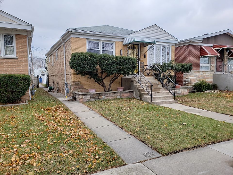 1st image of 5504 N Mulligan Ave