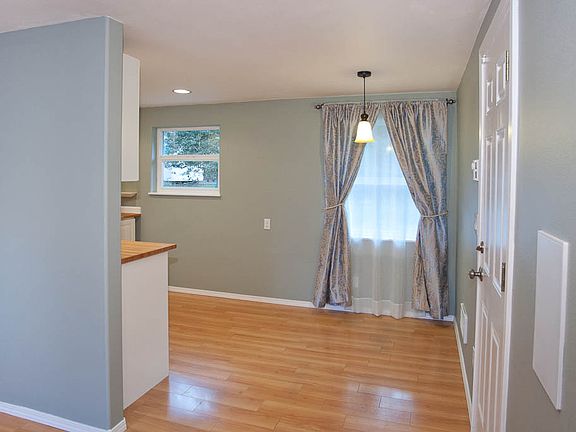3rd image of 21700 54th Ave W