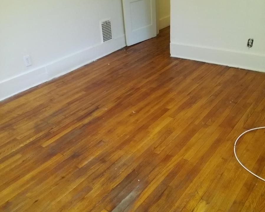 2nd image of 42 Moulson St #42