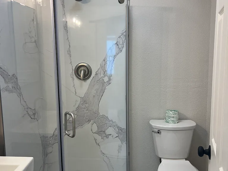 582 Mural Ln #B — Photo 7