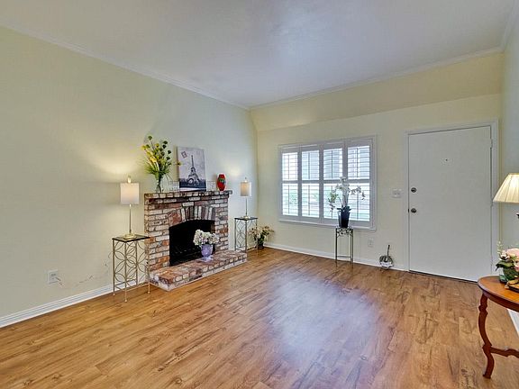 5th image of 3072 Ironside Ct