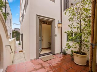 502 Goldenrod Ave #1/2, Corona Del Mar, CA 92625
