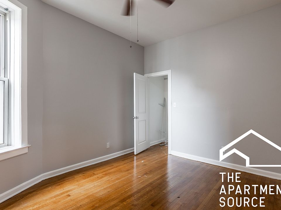 1st image of 908 W Montrose Ave APT 2