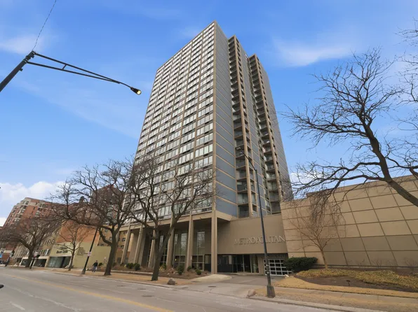 5320 N Sheridan Rd, Chicago, IL