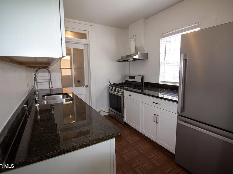 3510 Porter Ave #1 — Photo 15