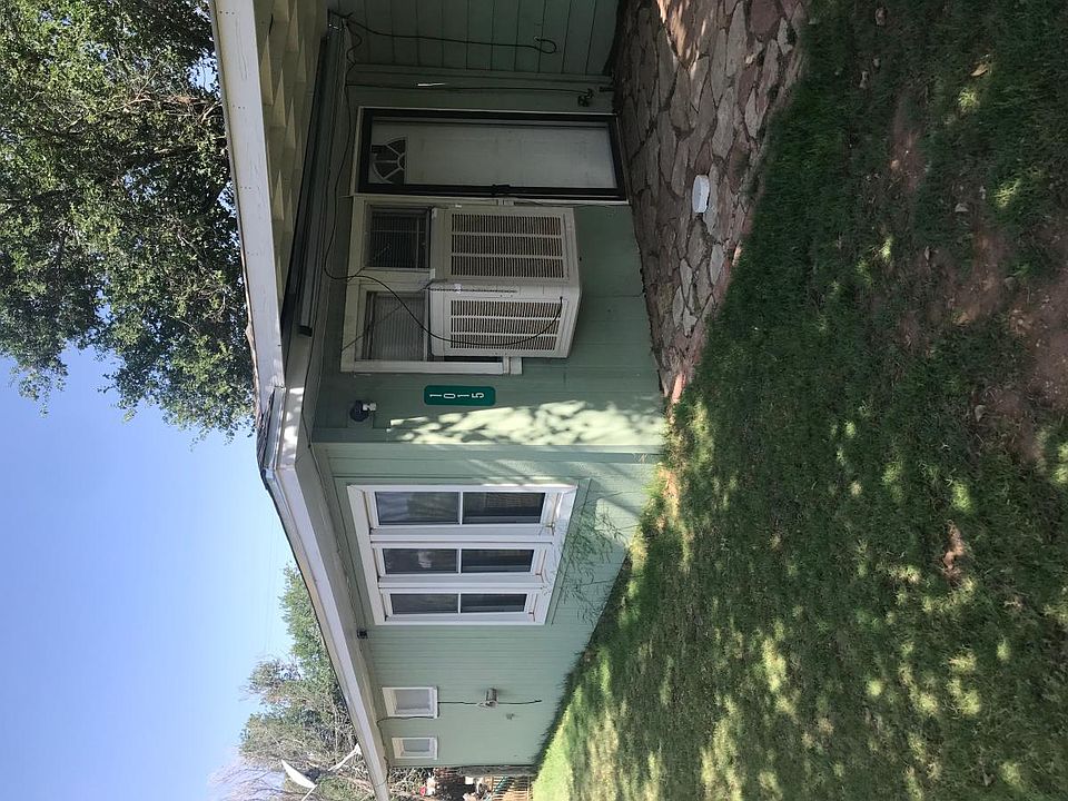 1st image of 1015 N Main Ave