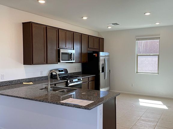 4th image of 7928 S Cricketwood Way