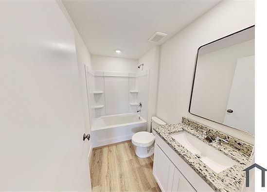 3rd image of 2710 Avenue S #B