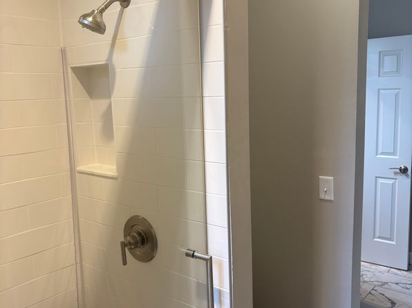437 Clark St APT A